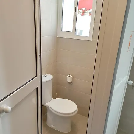 Vivian's Vgh Auto Check-in Apartment
