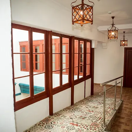 Vivian's Vgh Auto Check-in Apartment